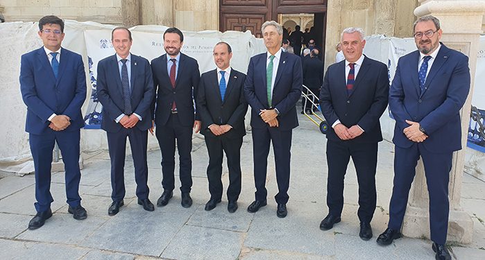 EL Gobierno de Castilla-La Mancha acompaña al rector de la Universidad de Alcalá de Henares en su toma de investidura