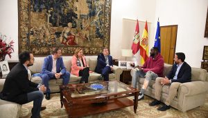 El Gobierno regional desarrollará con el jugador alcarreño de la NBA, Usman Garuba, ‘clinics’ en 12 localidades de Castilla-La Mancha