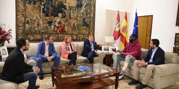El Gobierno regional desarrollará con el jugador alcarreño de la NBA, Usman Garuba, ‘clinics’ en 12 localidades de Castilla-La Mancha