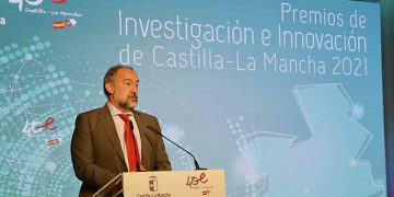 El Gobierno regional reconoce la labor investigadora de la Universidad de Castilla-La Mancha
