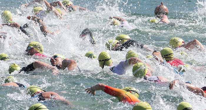 Exhibición de Fernando Zorrilla y Natalia Castro en el XIII Triatlón de Pareja