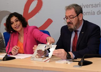Guadalajara acogerá un espectáculo con drones para celebrar el 40 aniversario de la aprobación del Estatuto de Autonomía de Castilla-La Mancha