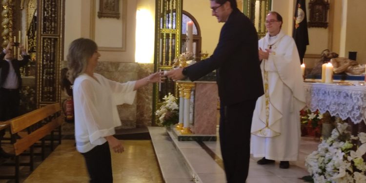 La Congregación impuso las Veneras y homenajeó a los mayores