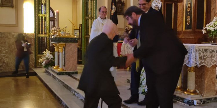 La Congregación impuso las Veneras y homenajeó a los mayores