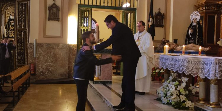 La Congregación impuso las Veneras y homenajeó a los mayores