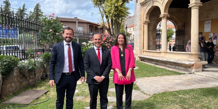 El Gobierno regional participa en los actos de celebración de las fiestas de San Isidro en Azuqueca de Henares 1 El Gobierno regional participa en los actos de celebración de las fiestas de San Isidro en Azuqueca de Henares