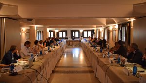 Isabel Rodríguez se reúne en Cuenca con los delegados y delegadas del Gobierno