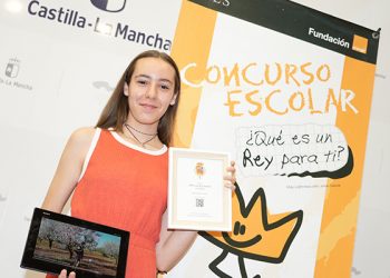 La alumna de Casasimarro, Elsa López, gana en Castilla-La Mancha el concurso ‘¿Qué es un rey para ti?’ La alumna de Casasimarro, Elsa López, gana en Castilla-La Mancha el concurso ‘¿Qué es un rey para ti?’