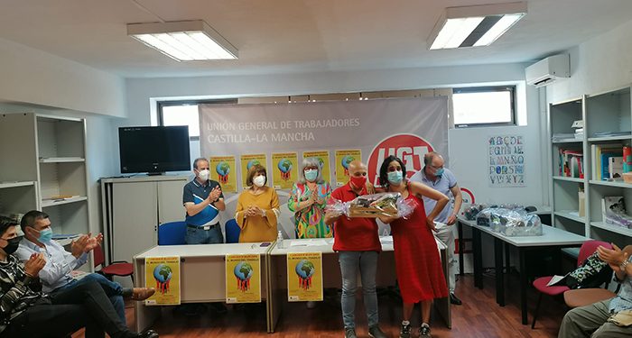 La asociación “Mundo laboral” integrada por miembros de la Unión de Jubilados y Pensionistas de UGT en Guadalajara hace entrega de los premios de relato corto “El Mundo del Trabajo” 1 La asociación “Mundo laboral” integrada por miembros de la Unión de Jubilados y Pensionistas de UGT en Guadalajara hace entrega de los premios de relato corto “El Mundo del Trabajo”