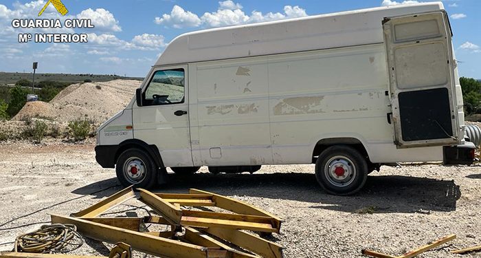 La Guardia Civil detiene a diez personas por robo en una cantera en Algora