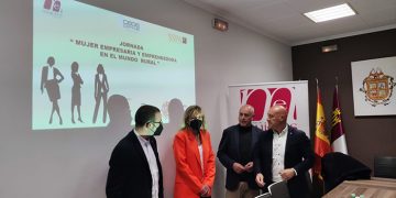 La Jornada sobre Mujer Empresaria y Rural en Minglanilla despierta el interés de esta localidad