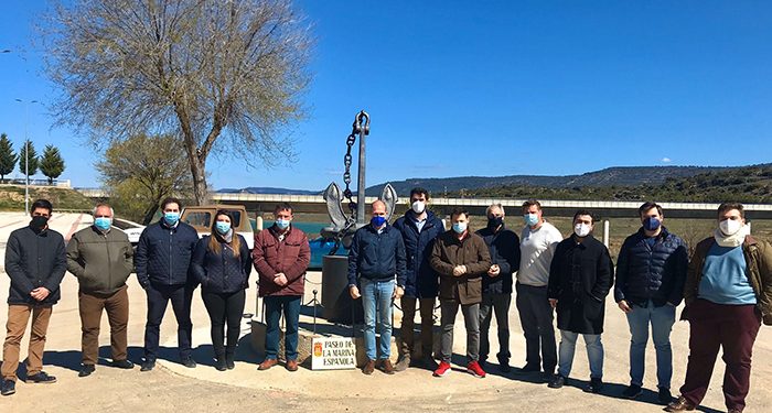 Los alcaldes ribereños del Partido Popular piden a Page que “no exprima más” a los ribereños y le exigen “menos brindis al sol y más realidades”