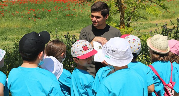 Los niños celebran el Día de la Red Natura 2000 en la laguna de El Hito 1 Los niños celebran el Día de la Red Natura 2000 en la laguna de El Hito