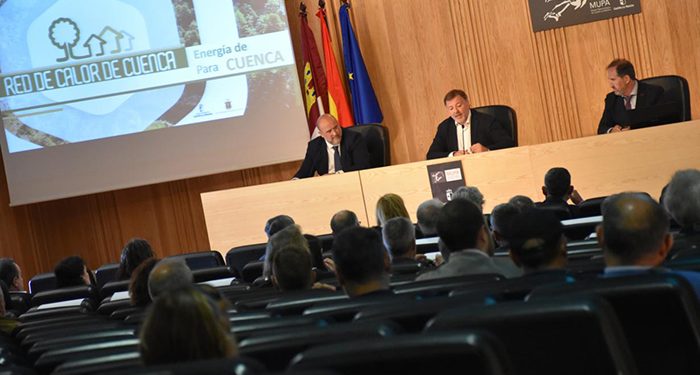 Martínez Guijarro destaca que la puesta en marcha de la Red de Calor de Cuenca pondrá a la ciudad “en la modernidad” de la eficiencia energética 1 Martínez Guijarro destaca que la puesta en marcha de la Red de Calor de Cuenca pondrá a la ciudad “en la modernidad” de la eficiencia energética