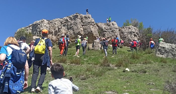Más de 170 personas se dan cita en el Albergue de la Fuente de las Tablas para celebrar el Día del Senderista