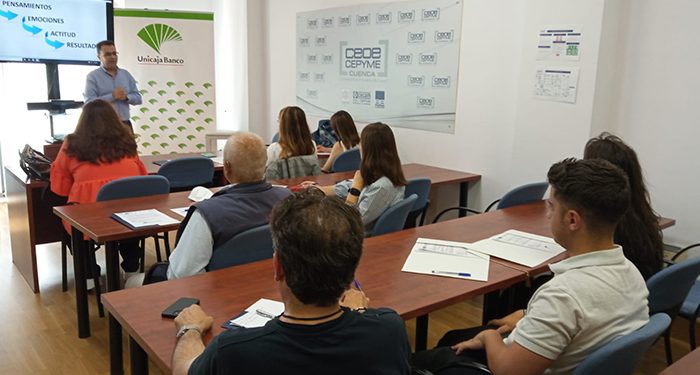 Más de diez personas participan en la jornada sobre liderazgo en las ventas nacionales e internacionales organizado por CEOE-Cepyme Cuenca