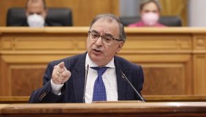 Mora subraya que “Page tiene un compromiso muy claro con CLM” del que Núñez es “incapaz”