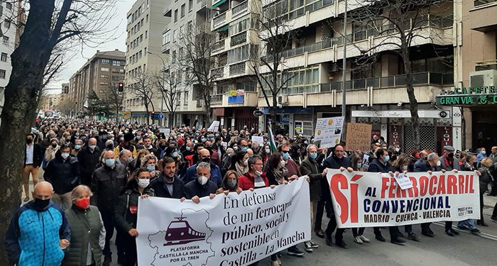 Once ayuntamientos afectados alegan en contra de la clausura de su ferrocarril ante el Ministerio 1 Once ayuntamientos afectados alegan en contra de la clausura de su ferrocarril ante el Ministerio