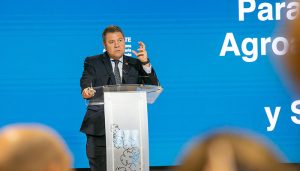 Page anuncia la mayor Oferta Pública de Empleo de la historia de Castilla-La Mancha para el ámbito sanitario con “2.651 plazas”