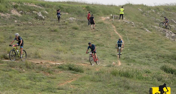 Paula Plaza y Juan Carlos Fernández , protagonistas de la V Marcha MTB Tierra de Vítor 2022