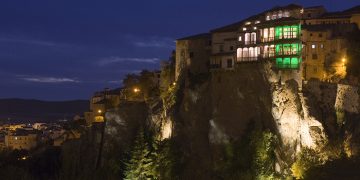 El Ayuntamiento de Cuenca solicita al Consorcio la renovación y actualización tecnológica de la iluminación ornamental de las Casas Colgadas