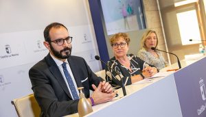 Presentada la campaña ‘Farmacia Comunitaria, tu apoyo en Salud Mental’ en Castilla-La Mancha