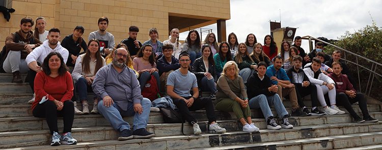 Proyecto Mentoría, acompañar para el éxito escolar