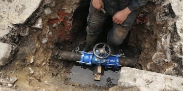 Reestablecido el abastecimiento de agua en algunas zonas del centro de Cuenca