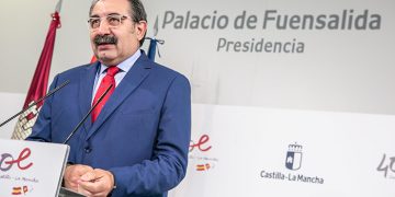 Un informe del Ministerio de Sanidad destaca la labor del Ejecutivo de García-Page en la formación de especialistas sanitarios