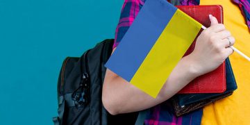 Un total de ocho auxiliares de conversación de lengua ucraniana apoyarán al alumnado de este país en 16 centros educativos de la región