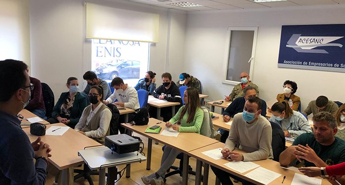 Unas veinte personas asisten a la jornada sobre neuroselling en la sede de la Asociación de Empresarios de San Clemente 1 Unas veinte personas asisten a la jornada sobre neuroselling en la sede de la Asociación de Empresarios de San Clemente