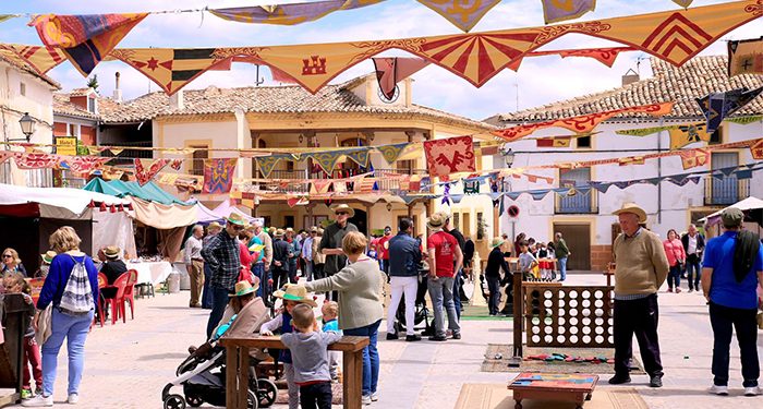 Valdeolivas recupera su Fiesta del Olivo, con numerosas actividades y homenajes a uno de sus cultivos más tradicionales 1 Valdeolivas recupera su Fiesta del Olivo, con numerosas actividades y homenajes a uno de sus cultivos más tradicionales