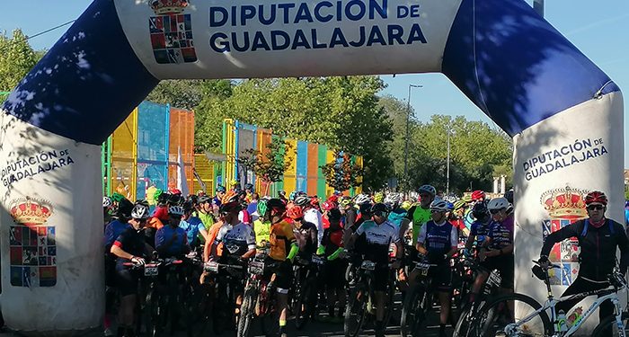Villanueva de la Torre se vuelve a inundar de ciclismo de montaña con el regreso de la marcha La Cabra Tira al Monte