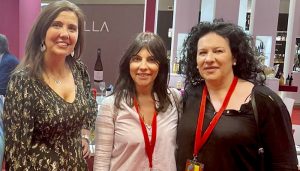 Viva el vino y las mujeres