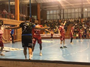 El Incarlopsa Cuenca pincha en la lucha europea ante Torrelavega