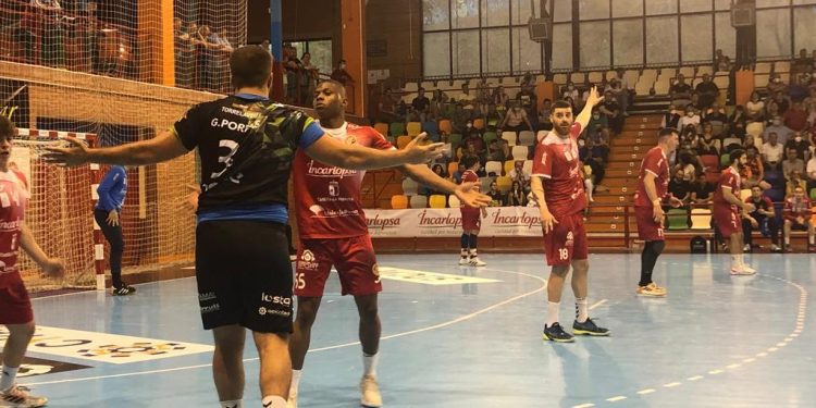 El Incarlopsa Cuenca pincha en la lucha europea ante Torrelavega