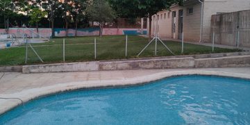Abre la piscina municipal de Huete