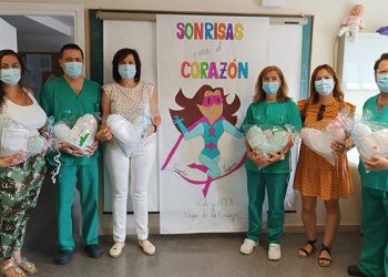 ‘Almohadas del corazón’ para el servicio de Ginecología del Hospital Universitario de Guadalajara y a su sección de Oncología Ginecológica