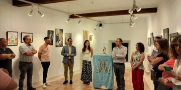 Ángel Mariscal, el pintor horcajeño, expone ‘Amor y fervor’ en el Museo de Semana Santa de Cuenca