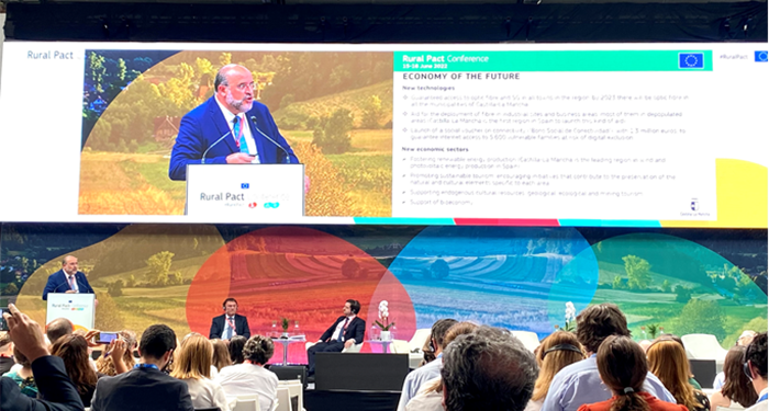 Castilla-La Mancha solicita en Bruselas una financiación europea que tenga en cuenta el coste efectivo de los servicios en zonas despobladas