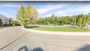 Cerrado al tráfico parte de la rotonda del Centro de Recepción de Turistas de Cuenca por las deformaciones en el pavimento