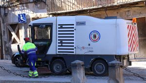 Contenedores de quita y pon en el casco histórico de Sigüenza