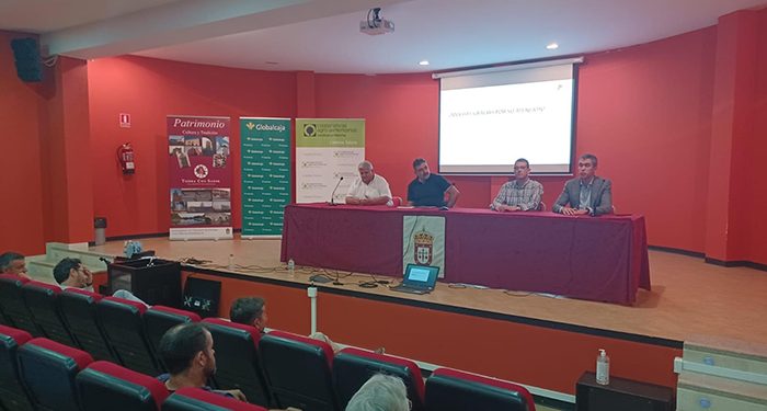 Cooperativas Agro-alimentarias analiza en Villamayor de Santiago la vertebración del Pistacho