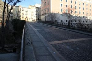 El Ayuntamiento de Cuenca inicia los sondeos para abrir el paso peatonal entre los paseos del Júcar y Huécar