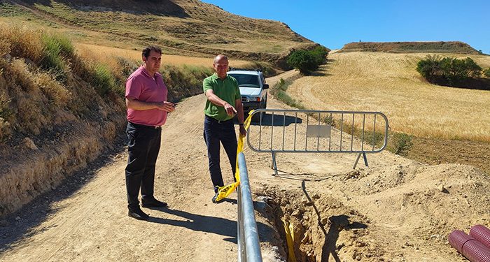 El Ayuntamiento de Huete soterra los cables del tendido eléctrico