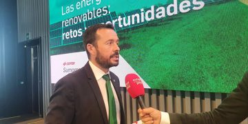El Gobierno regional duplica, con otros 31 millones de euros, la inversión para incentivar las instalaciones de autoconsumo entre particulares, empresas y administraciones