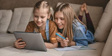 El Gobierno regional lanza un concurso a través ‘LeemosCLM’ para encontrar “a los mejores estudiantes” del verano