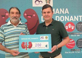El Mirador de Cuenca entrega a ALCER el cheque solidario de la Semana del Donante