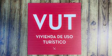El PP denuncia que el «afán recaudatorio» de Dolz le lleva a enviar multitud de liquidaciones de basuras “erróneas” a los propietarios de Viviendas de Uso Turístico