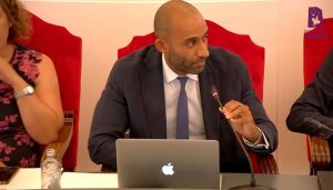 El PP denuncia que Rojo vota en contra de pedir a Page que reduzca las listas de espera y convoque el Consejo de Salud